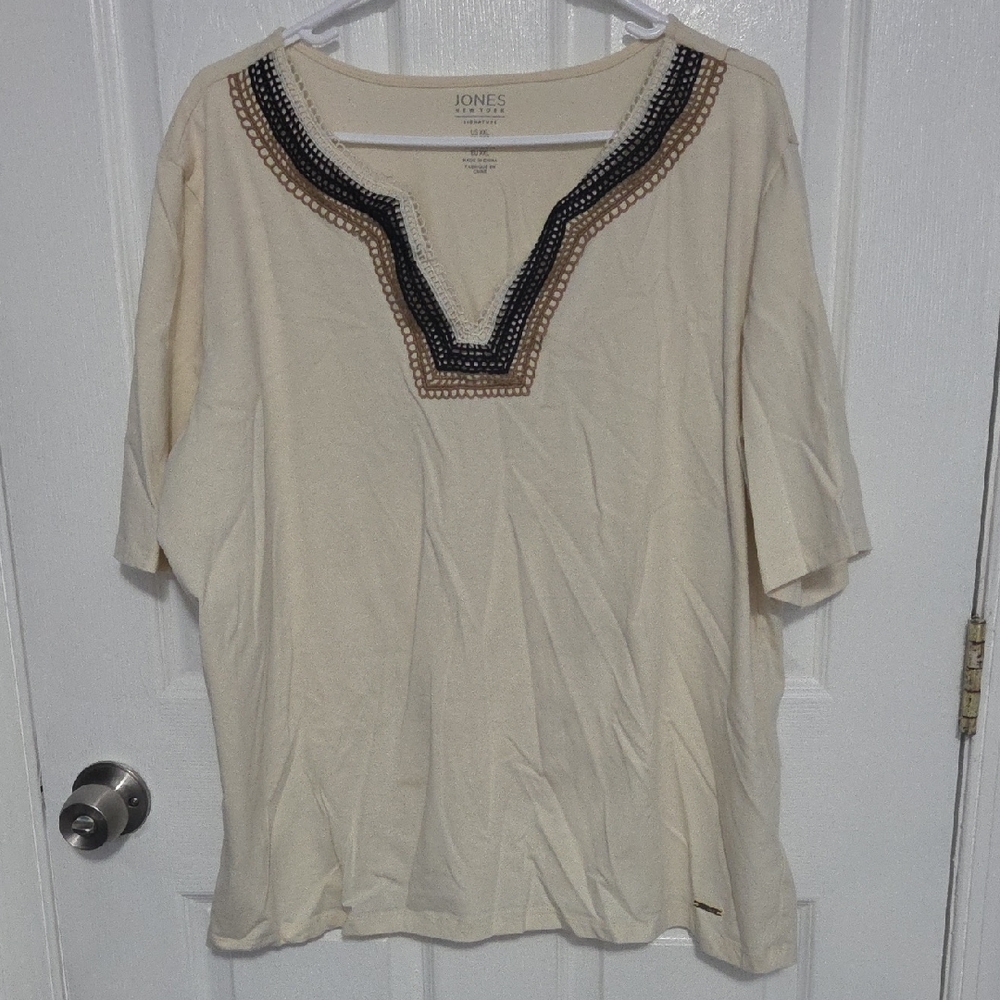Jones New York Cream Relaxed Blouse